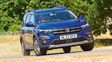 Dacia Jogger long termer - front cornering